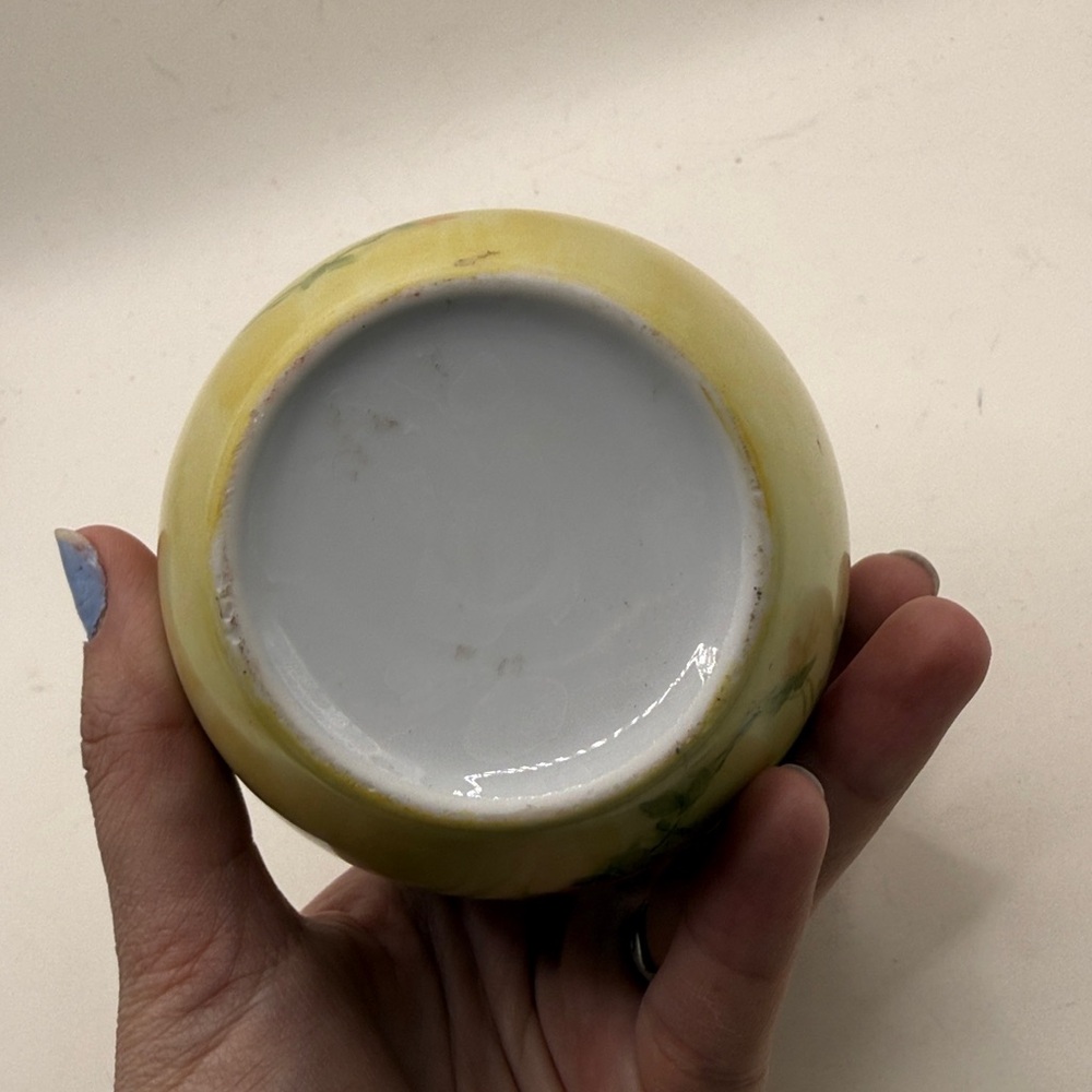 Vtg Hanso Painted Floral Porcelain Vase Flowers Yellow Bud Vase Cottage Decor - Picture 6 of 13